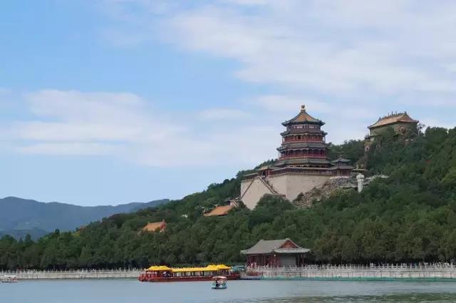 【霞浦国旅】11月2/6日北京天津双飞六日游2280元/人特别赠送长安街夜景赠送香山红叶(含机场接送、全陪)